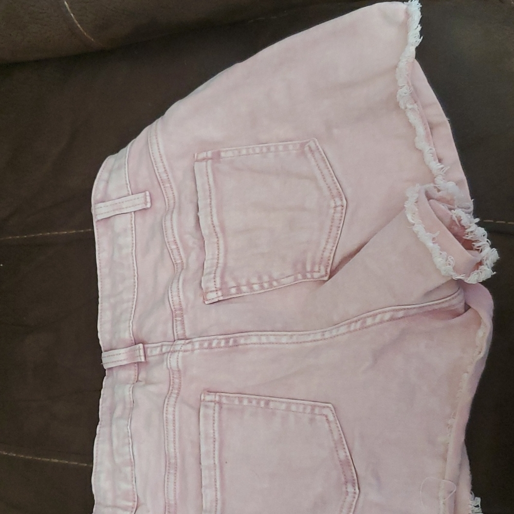 Shorts - Picture 2 of 2